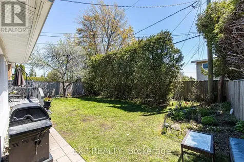 1836 Lorraine Avenue Ottawa ON K1H 6Z8