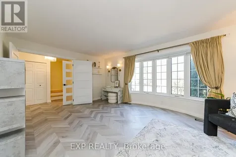 1836 Lorraine Avenue Ottawa ON K1H 6Z8