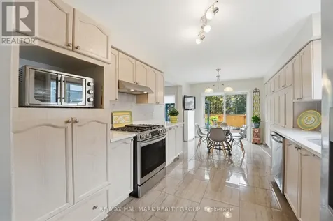 36 Palmadeo Drive Ottawa ON K2J 5A2