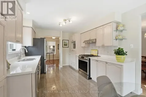 36 Palmadeo Drive Ottawa ON K2J 5A2
