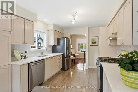 36 Palmadeo Drive Ottawa ON K2J 5A2