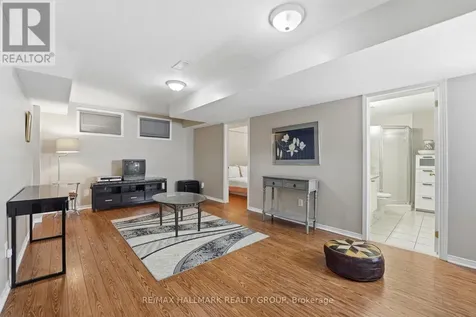36 Palmadeo Drive Ottawa ON K2J 5A2