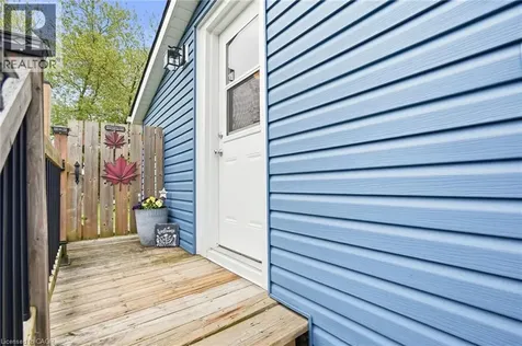 15 Kirk Street St. Catharines ON L2S 1B8