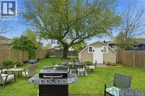 15 Kirk Street St. Catharines ON L2S 1B8