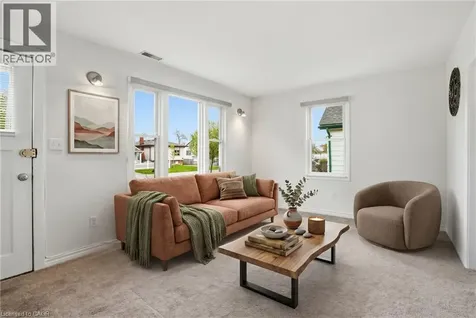 15 Kirk Street St. Catharines ON L2S 1B8