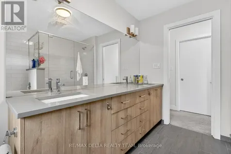 1400 Mayview Avenue Ottawa ON K1Z 8H7