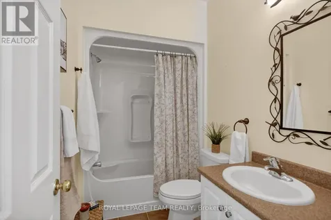 259 Cairnsmore Circle Ottawa ON K2J 0G5