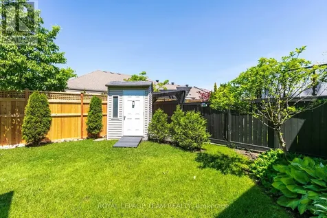 259 Cairnsmore Circle Ottawa ON K2J 0G5