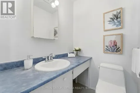 920 Dynes Road Ottawa ON K2C 0G8