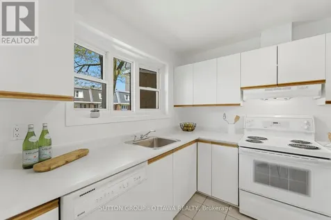 920 Dynes Road Ottawa ON K2C 0G8