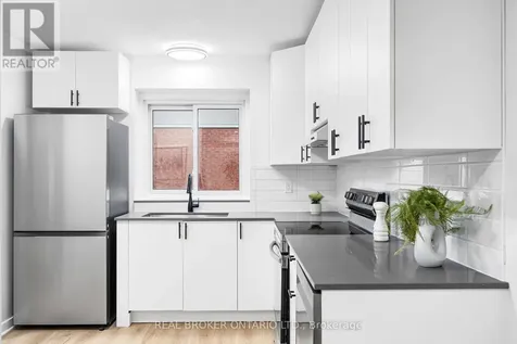 477 Moodie Drive Ottawa ON K2H 8T7