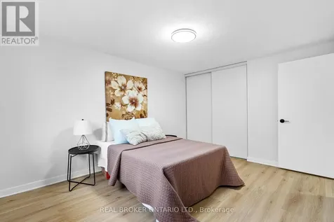 477 Moodie Drive Ottawa ON K2H 8T7