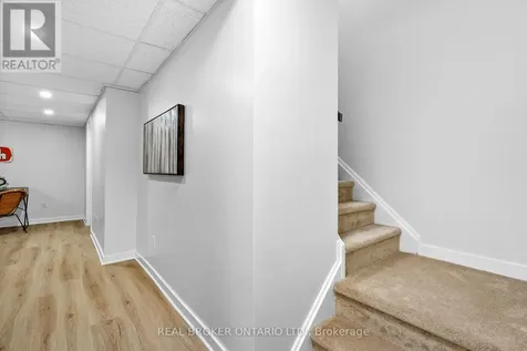 477 Moodie Drive Ottawa ON K2H 8T7
