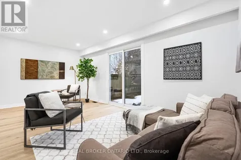 477 Moodie Drive Ottawa ON K2H 8T7