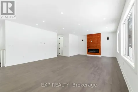 49 Beaufort Crescent Tiny ON L9M 0B8