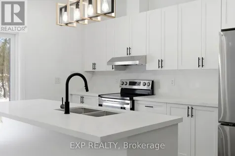 49 Beaufort Crescent Tiny ON L9M 0B8