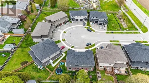 63 Crab Apple Court Wellesley ON N0B 2T0