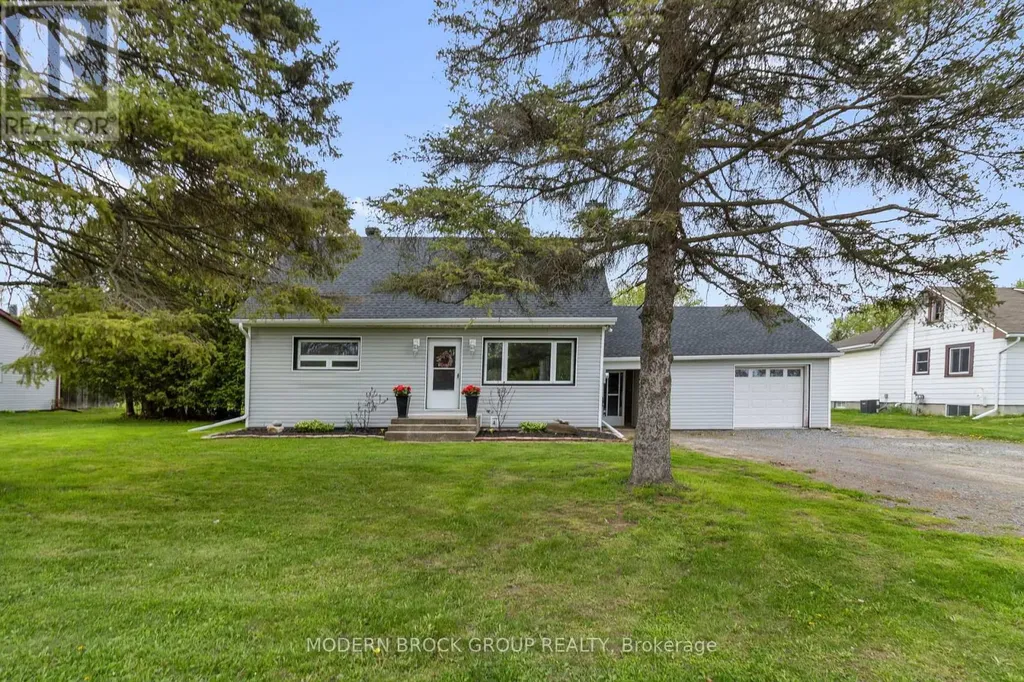 1055 County Road 15 Road Augusta ON K6V 5T1