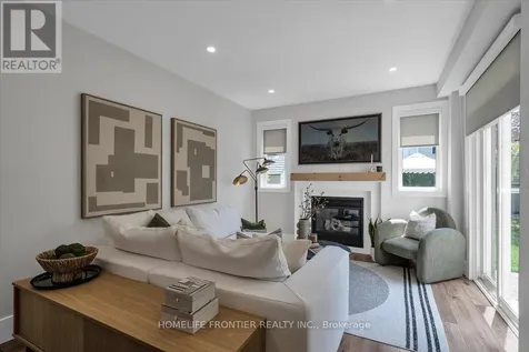 62 Russell Barton Lane Uxbridge ON L9P 1Z2