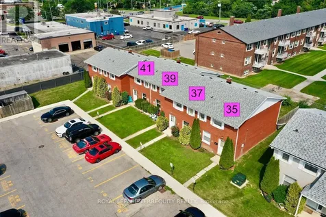 10-16 Orchard Place Chatham-kent ON N7M 1A6