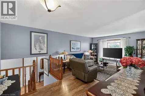 328 Maccrae Drive Caledonia ON N3W 1K6