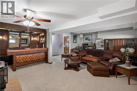 328 Maccrae Drive Caledonia ON N3W 1K6