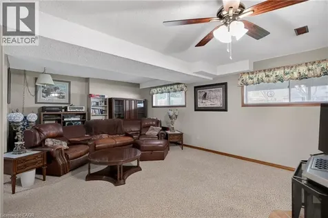 328 Maccrae Drive Caledonia ON N3W 1K6