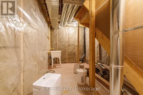 215 Pastel Way Ottawa ON K2J 6M8