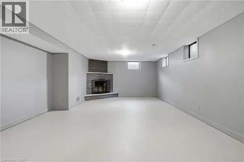 34 Yule Place Kitchener ON N2B 2J8