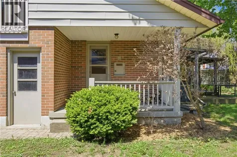 34 Yule Place Kitchener ON N2B 2J8