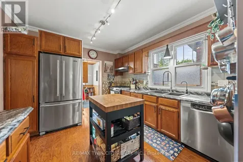 39 Borden Avenue North Kitchener ON N2H 3H9
