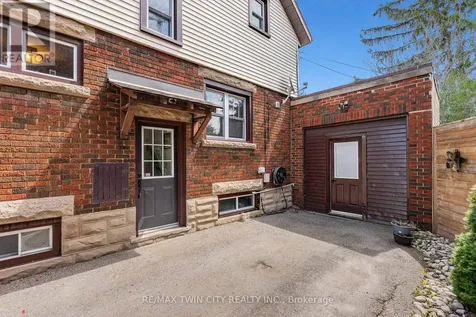 39 Borden Avenue North Kitchener ON N2H 3H9