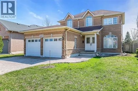 1063 Peach Blossom Crescent Windsor ON N9G 2R5