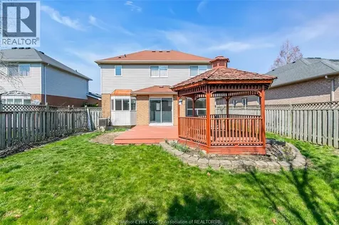 1063 Peach Blossom Crescent Windsor ON N9G 2R5
