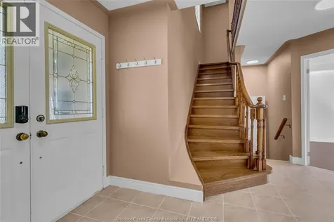 1063 Peach Blossom Crescent Windsor ON N9G 2R5