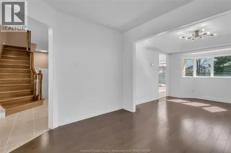 1063 Peach Blossom Crescent Windsor ON N9G 2R5