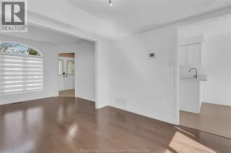 1063 Peach Blossom Crescent Windsor ON N9G 2R5