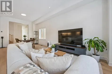 32 Hutchison Road Guelph (kortright East) ON N1L 0R4