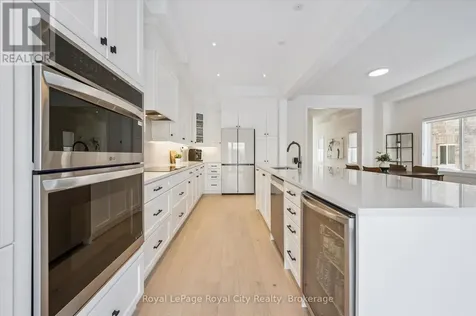 32 Hutchison Road Guelph (kortright East) ON N1L 0R4