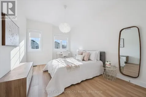 32 Hutchison Road Guelph (kortright East) ON N1L 0R4
