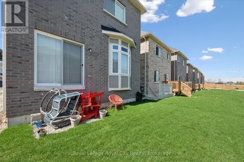 32 Hutchison Road Guelph (kortright East) ON N1L 0R4