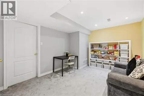1085 Harrogate Drive Ancaster ON L9K 1R2