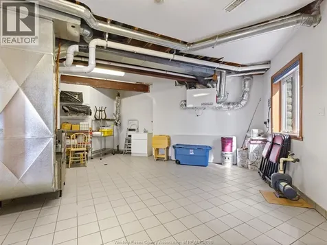682 Dalhousie Street Amherstburg ON N9V 3B2
