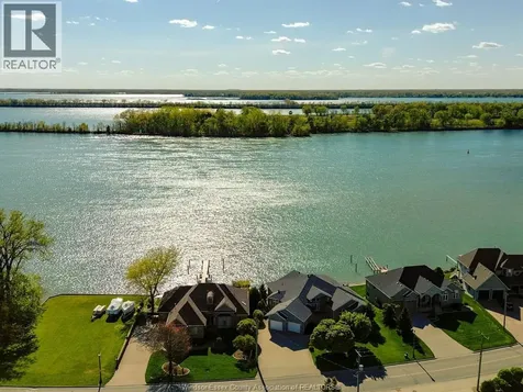 682 Dalhousie Street Amherstburg ON N9V 3B2