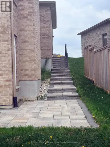 85 Norma Crescent Guelph (victoria North) ON N1E 0E3