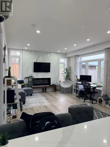 85 Norma Crescent Guelph (victoria North) ON N1E 0E3