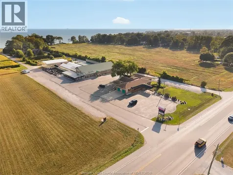 585 Seacliff Drive Kingsville ON N9Y 2K6