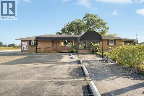 585 Seacliff Drive Kingsville ON N9Y 2K6