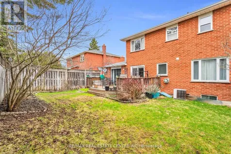255 Kensington Place Orangeville ON L9W 4G8