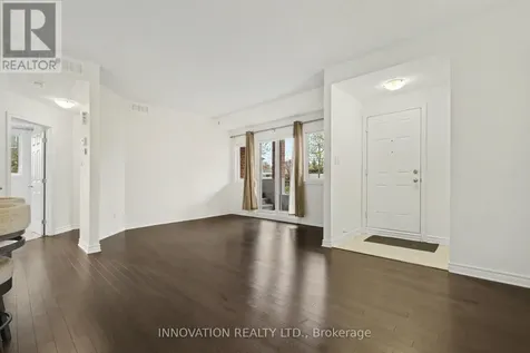 362B Wood Acres Grove Ottawa ON K1T 0M7